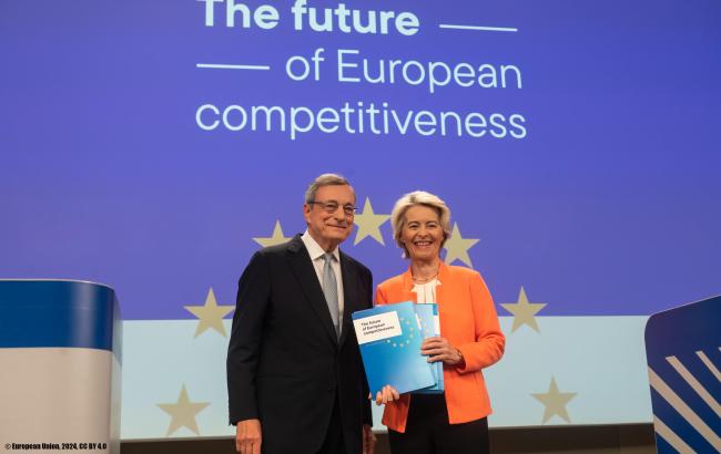 Commission President von der Leyen and Mario Draghi at the presentation of the Draghi report.