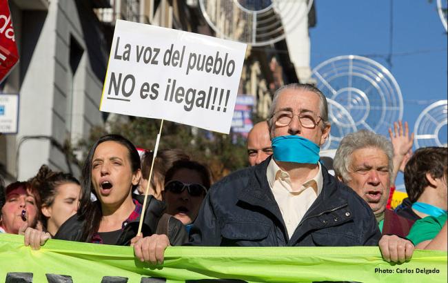 Demonstration against La Ley Mordaza in Spain, 2014. (Photo: Carlos Delgado)